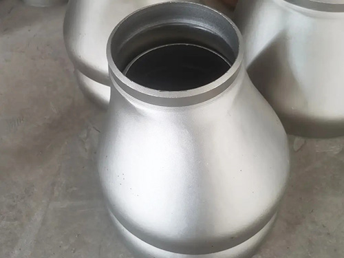 Stainless steel reducer